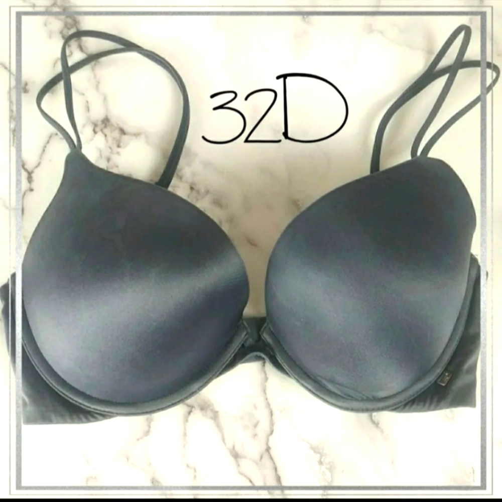 32D Victoria's secret very sexy pushup bra